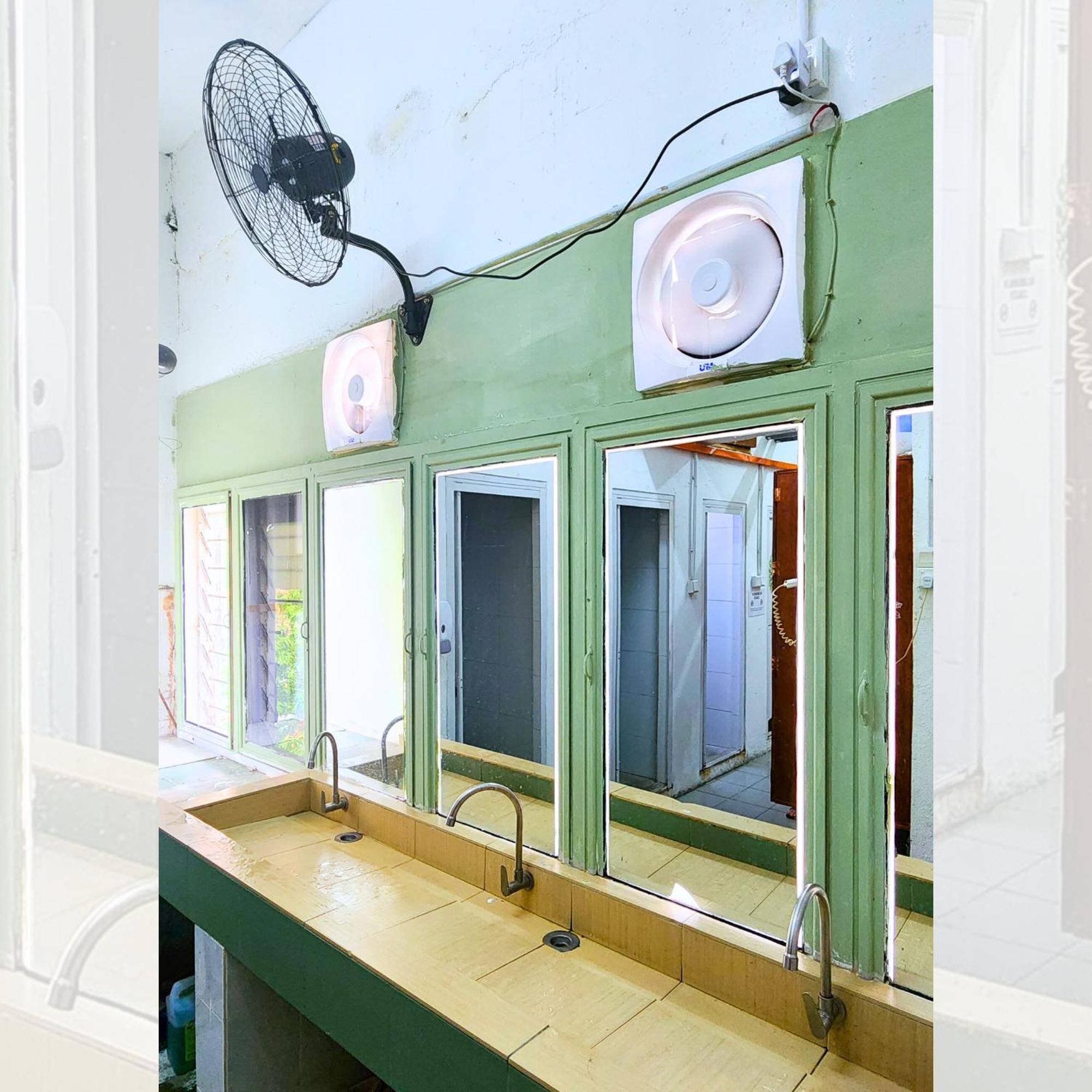 Bestow Capsule Hostel Kuala Lumpur Buitenkant foto