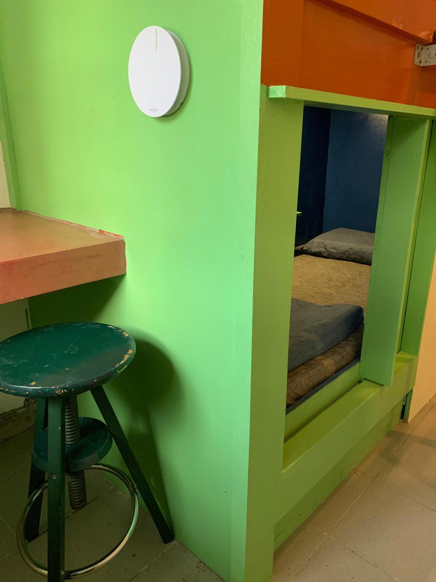 Bestow Capsule Hostel Kuala Lumpur Buitenkant foto